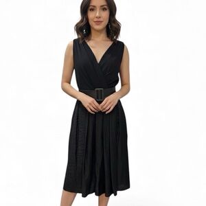 🆕Adrianna Papell Lord & Taylor Belted Dress (6)